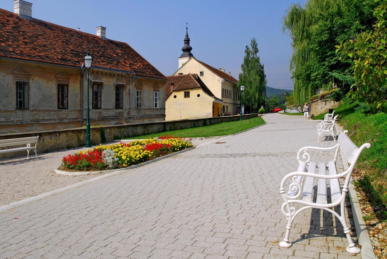 K Relax Place, Varazdinske Toplice, Modern Home With Sauna, Jacuzzi, Wifi מראה חיצוני תמונה