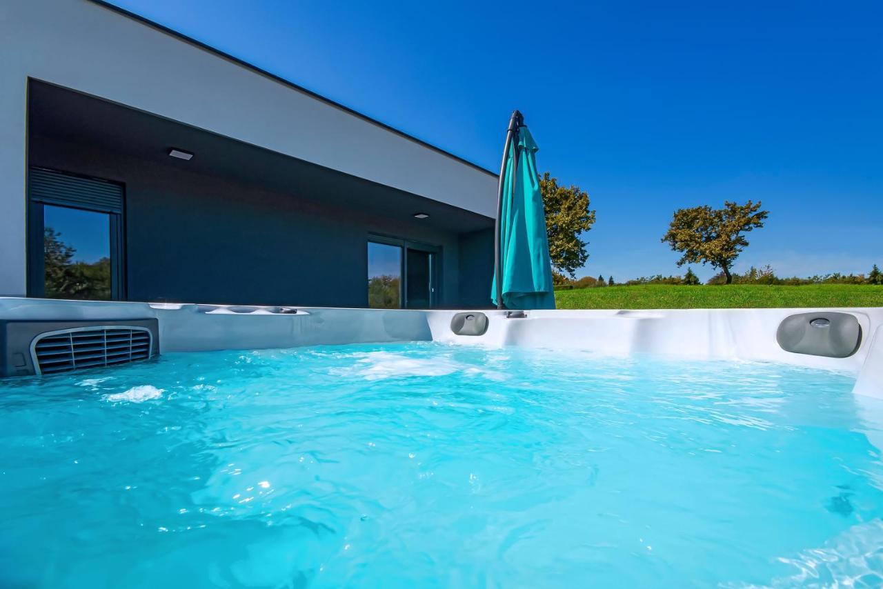 K Relax Place, Varazdinske Toplice, Modern Home With Sauna, Jacuzzi, Wifi מראה חיצוני תמונה