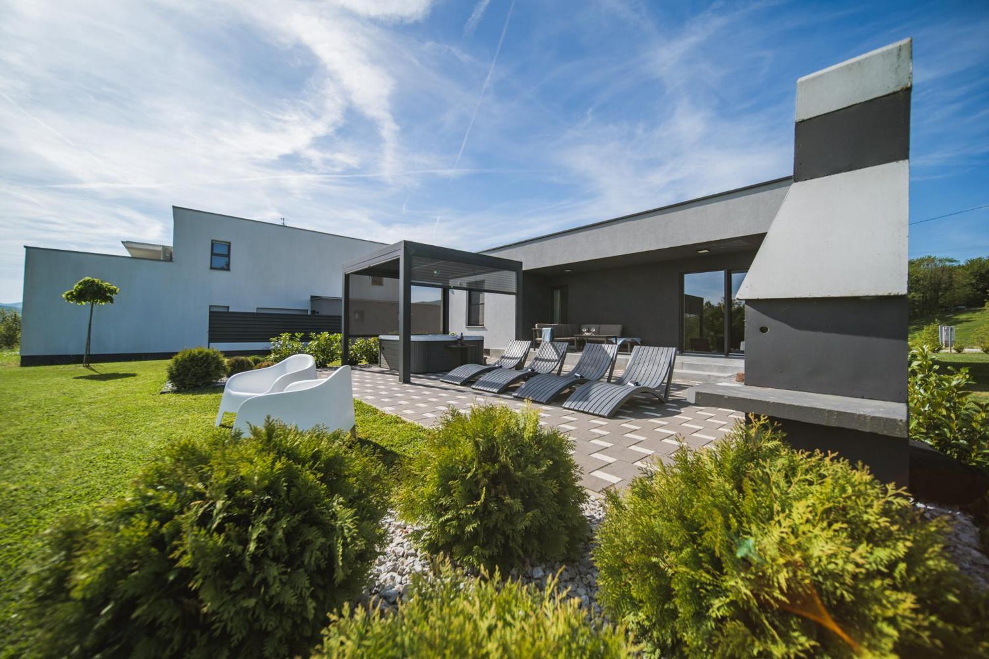 K Relax Place, Varazdinske Toplice, Modern Home With Sauna, Jacuzzi, Wifi מראה חיצוני תמונה
